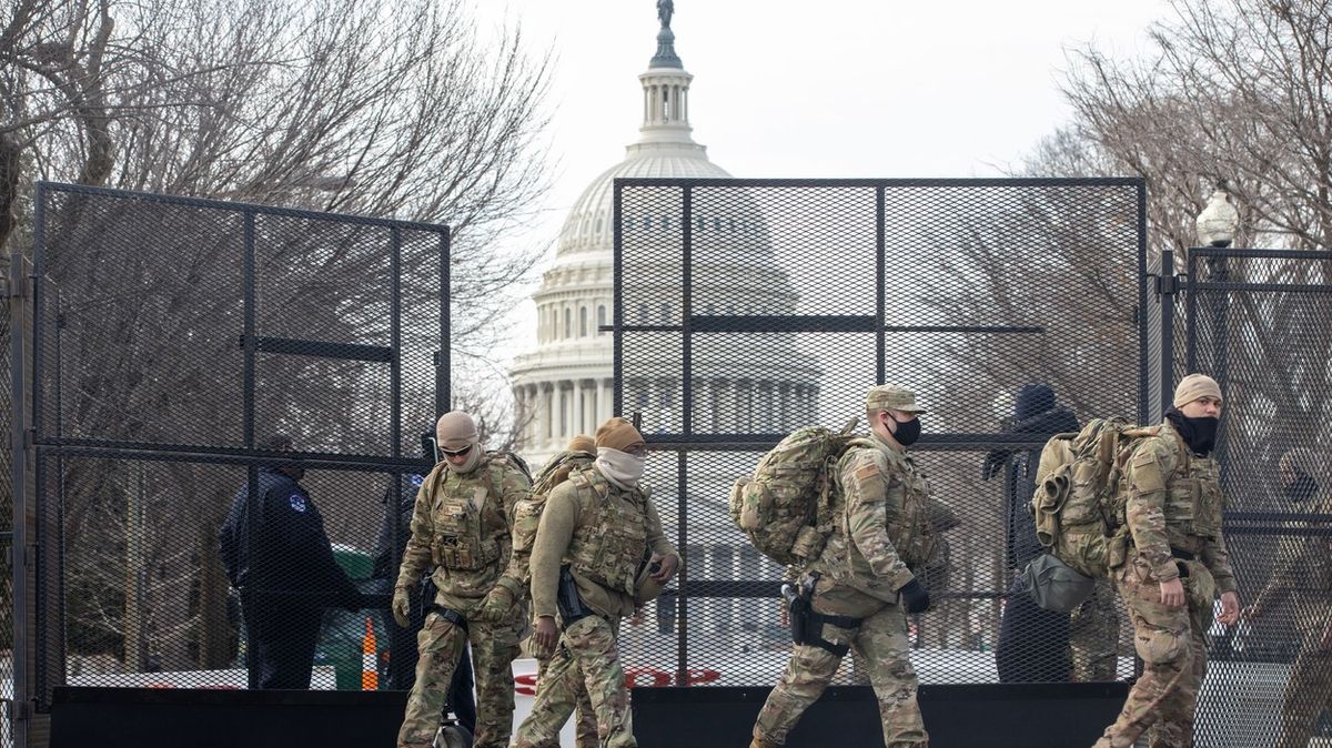 Washington se mění v pevnost, blíží se Bidenova inaugurace